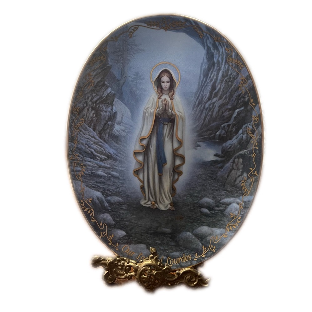 Collector’s Plate